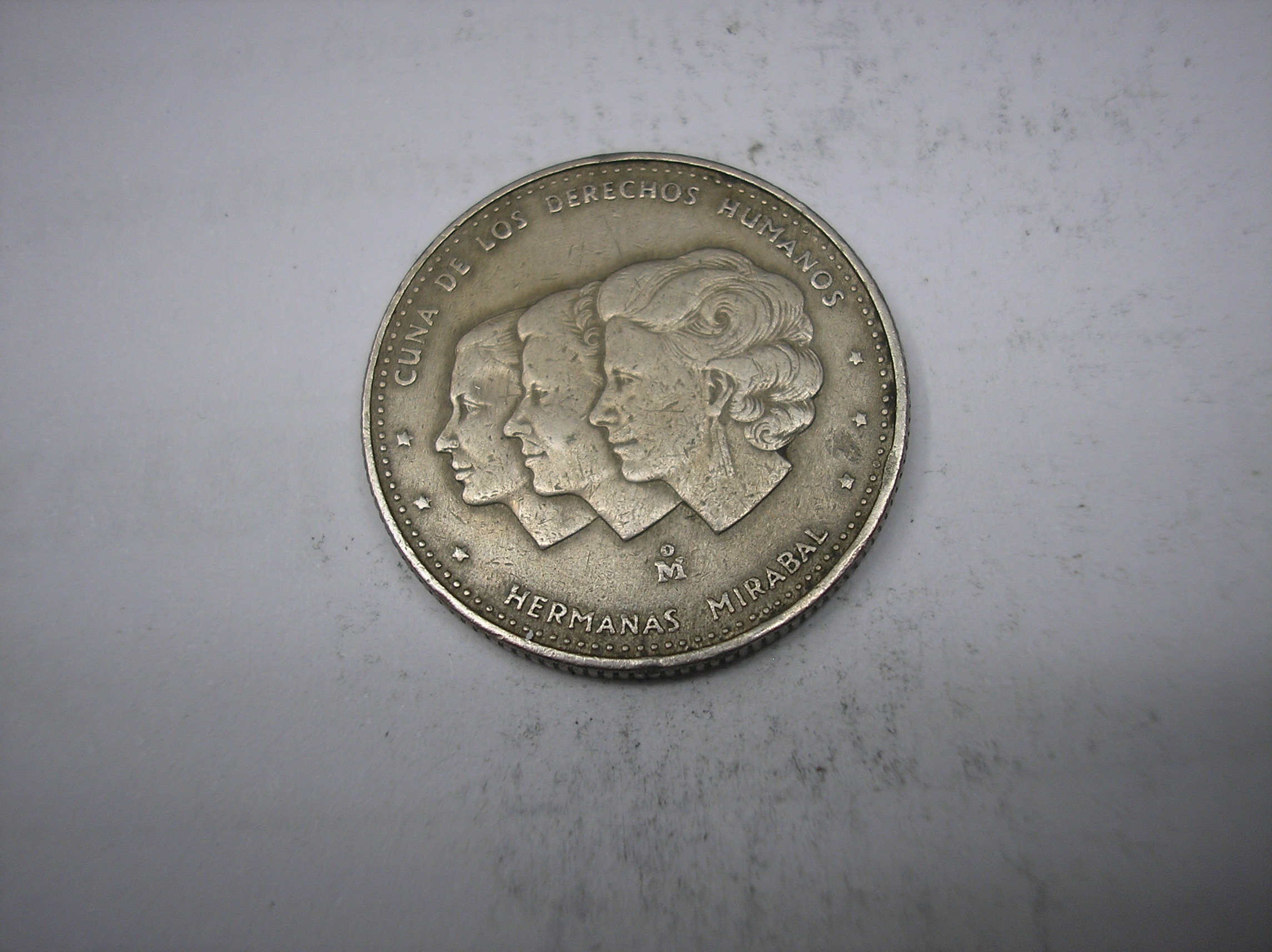REPUBLICA DOMINICANA.25 CENTAVOS DE METAL DE 1984