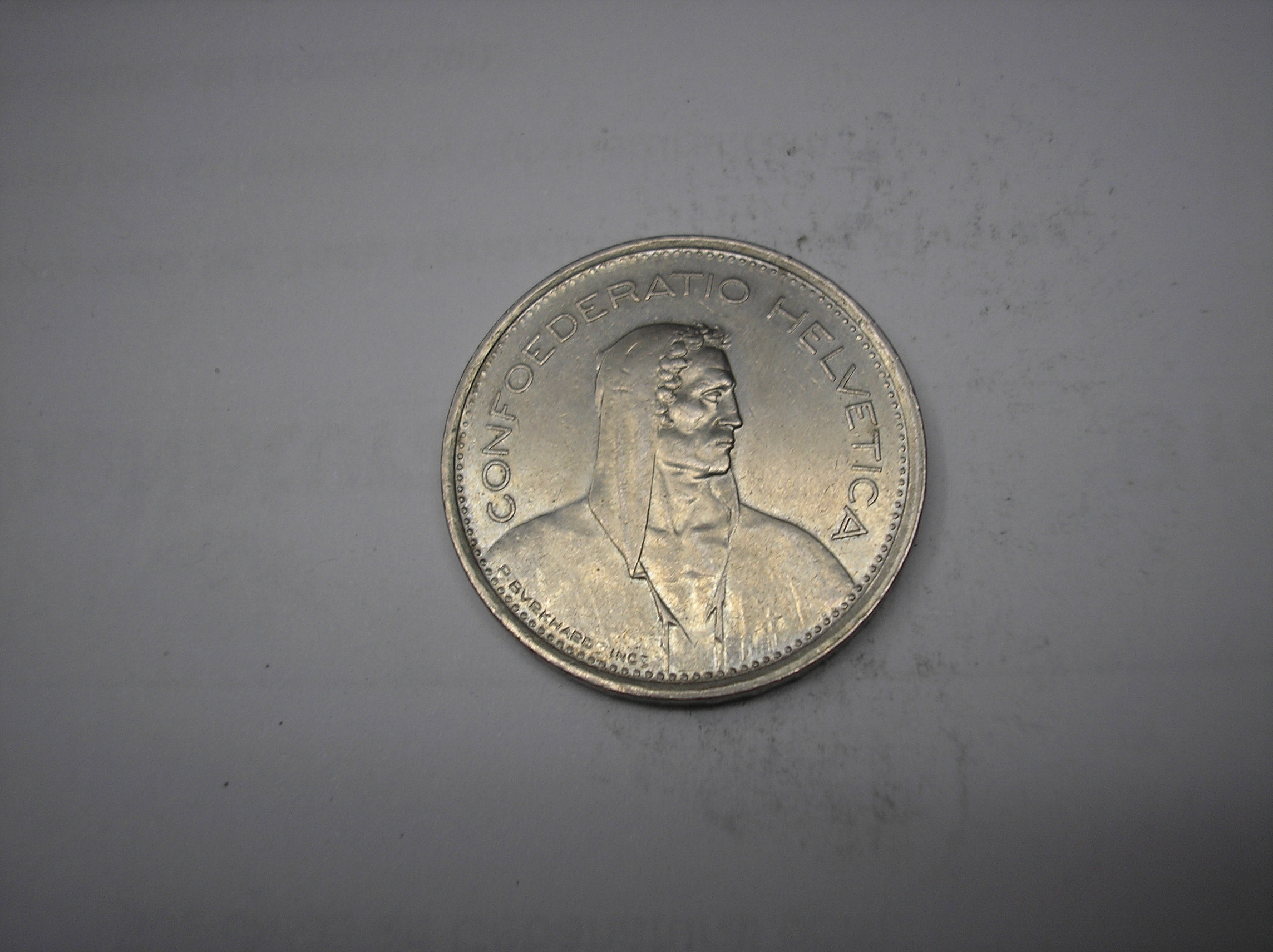 SUIZA, 5 FRANCOS  DE METAL DE 1973 B